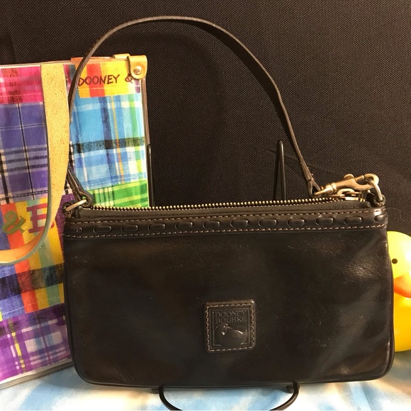 Dooney & Bourke Handbags - Dooney & Bourke Florentine Lg. Slim Wristlet in Black 🔥